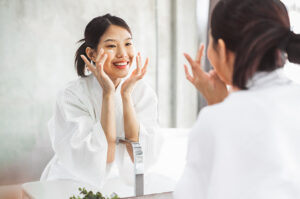 Rutin Skincare Untuk Kulit Sensitif dan Kemerahan: Panduan Lengkap